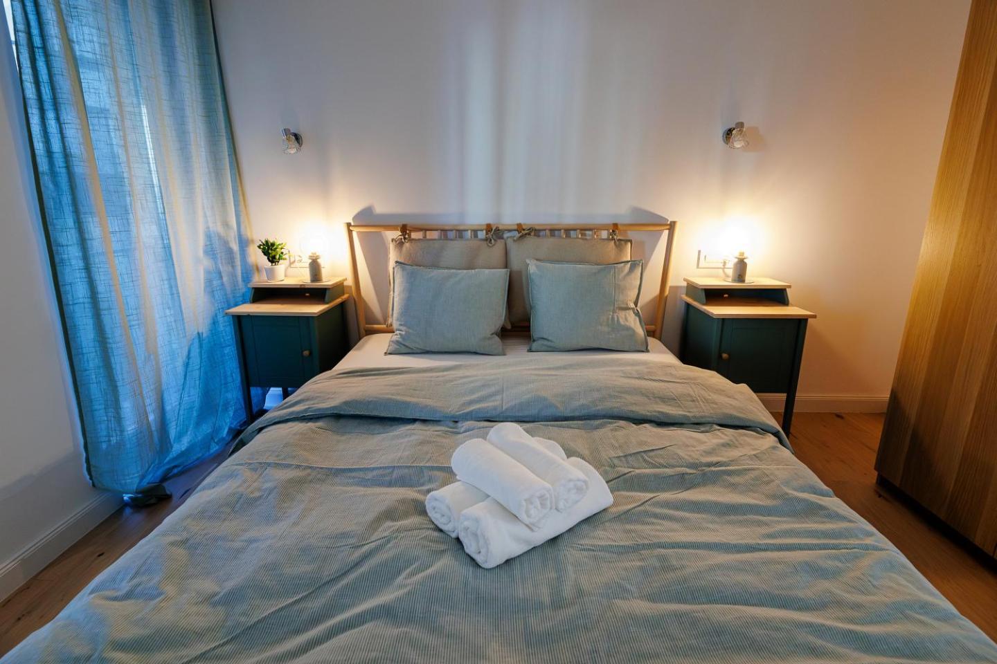 The Corner Luxe Apartment Bukares Bagian luar foto