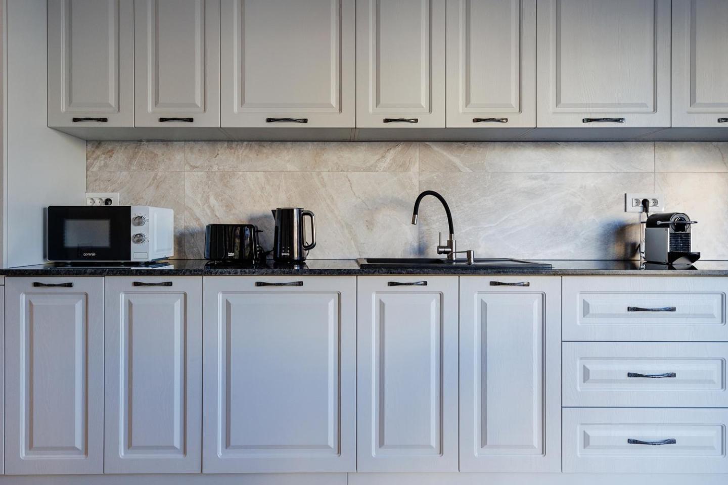 The Corner Luxe Apartment Bukares Bagian luar foto